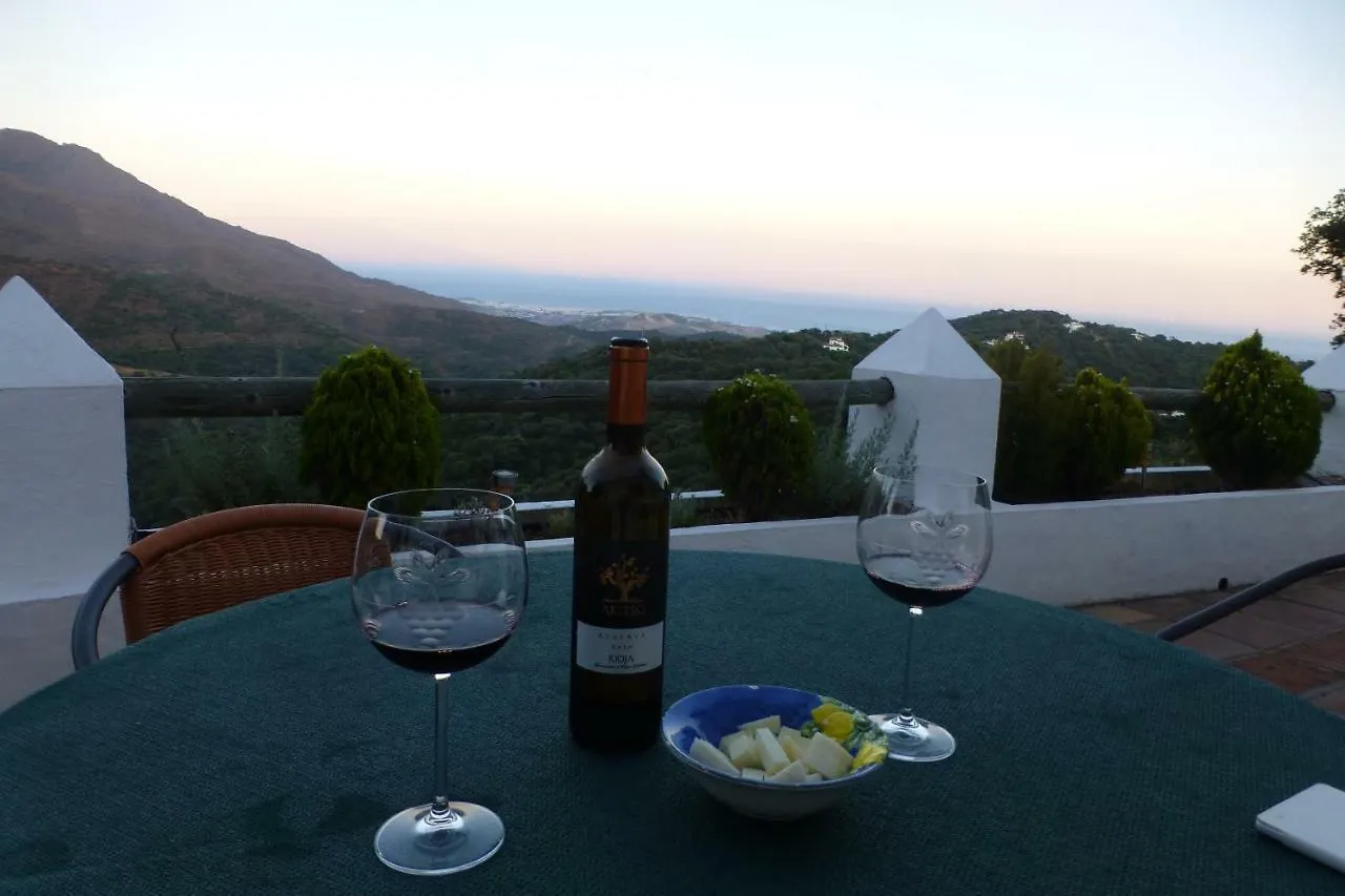Belvilla By Oyo Las Cerezas Casares 0*,